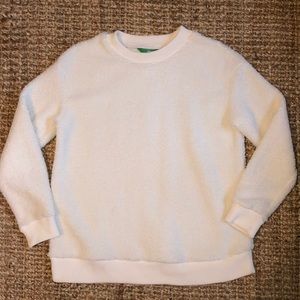 Fluffy crew neck